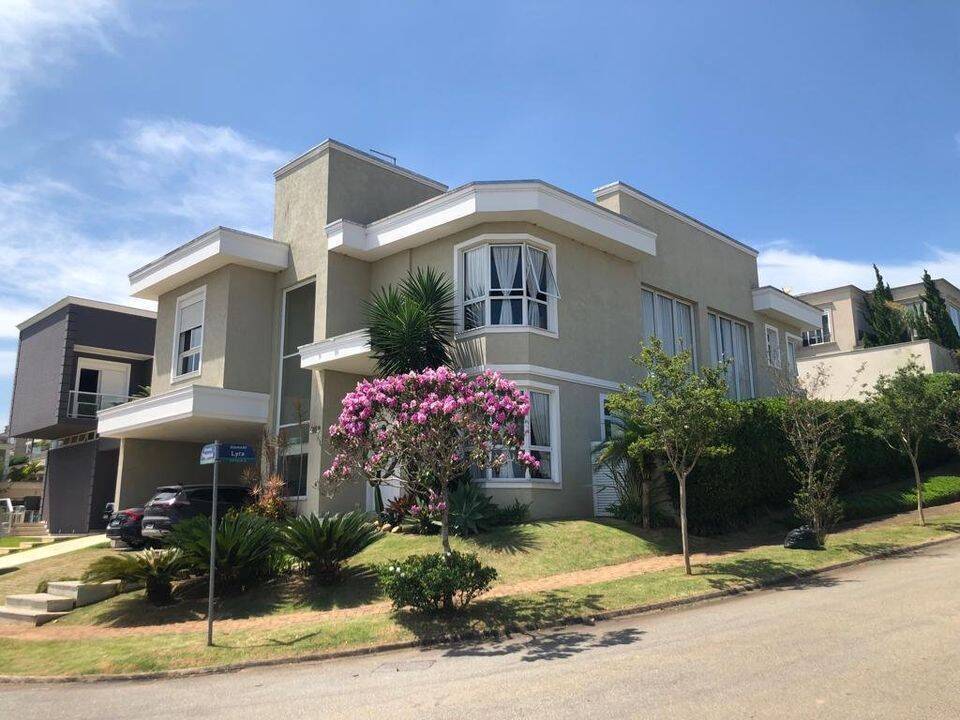 #818 - Casa para Venda em Santana de Parnaíba - SP