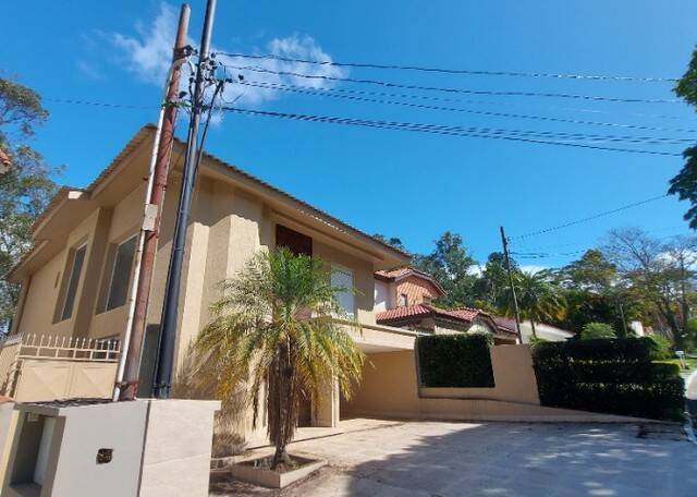 #898 - Casa em condomínio para Venda em Santana de Parnaíba - SP