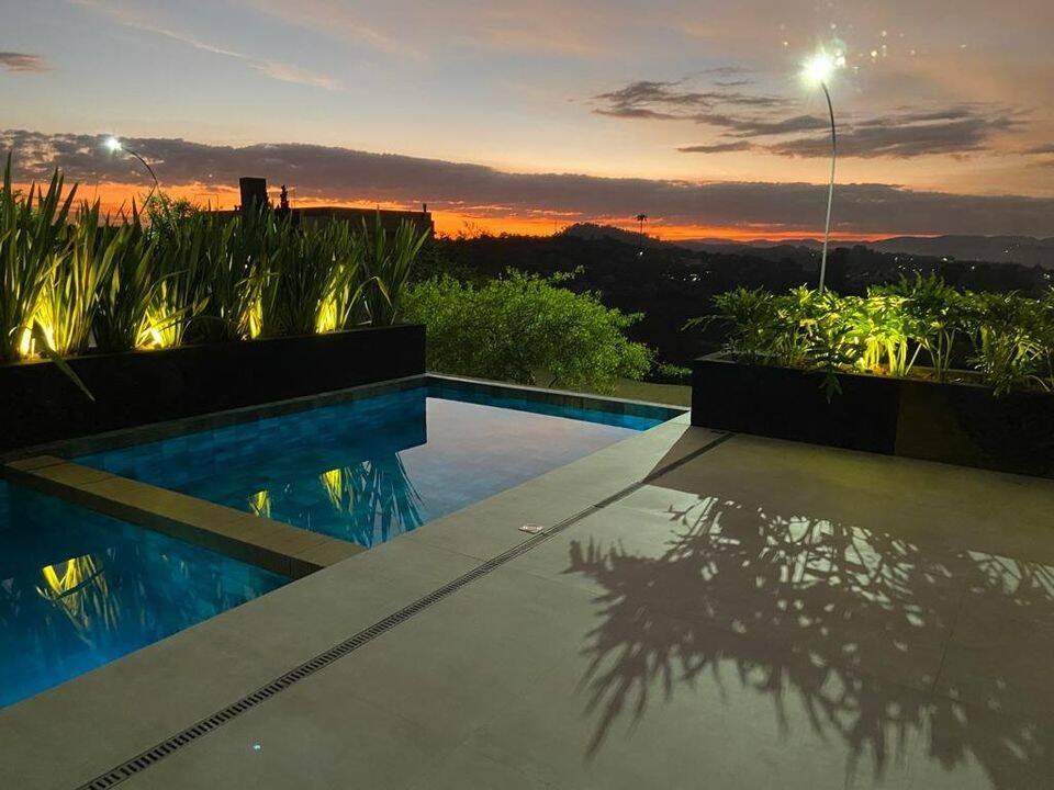 #1323 - Casa em condomínio para Venda em Santana de Parnaíba - SP