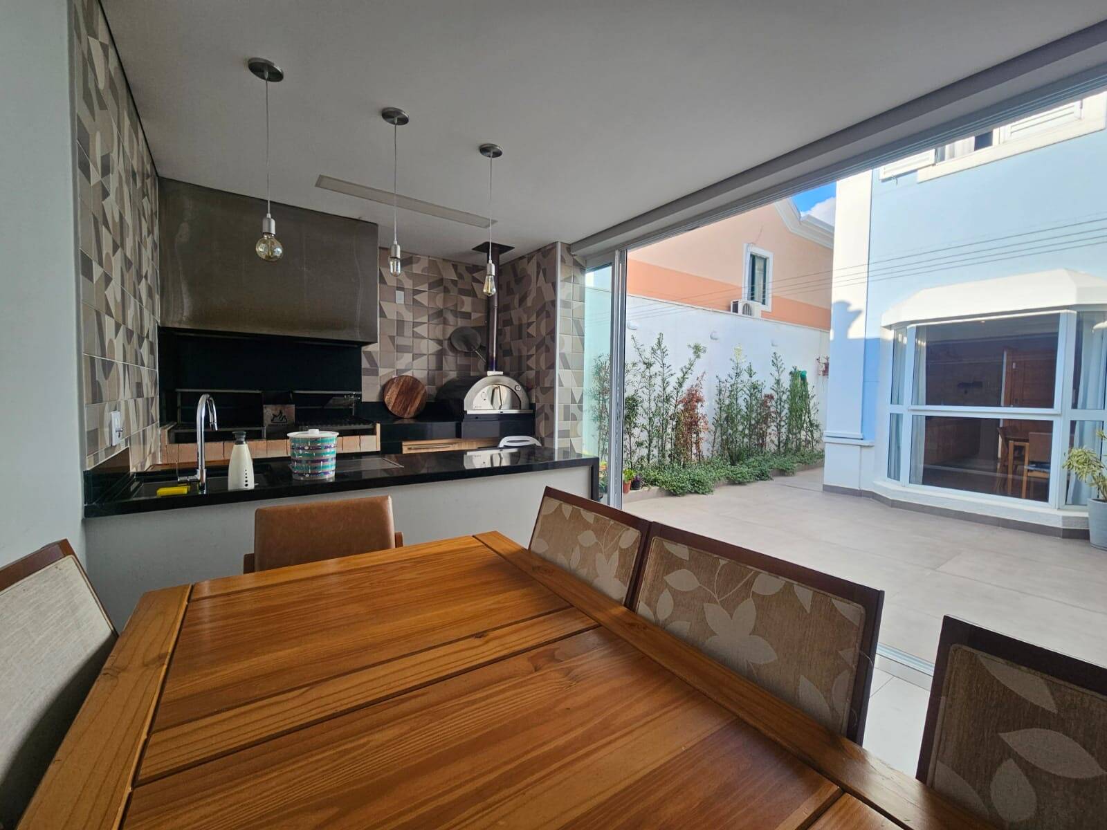 #1611 - Casa em condomínio para Venda em Santana de Parnaíba - SP