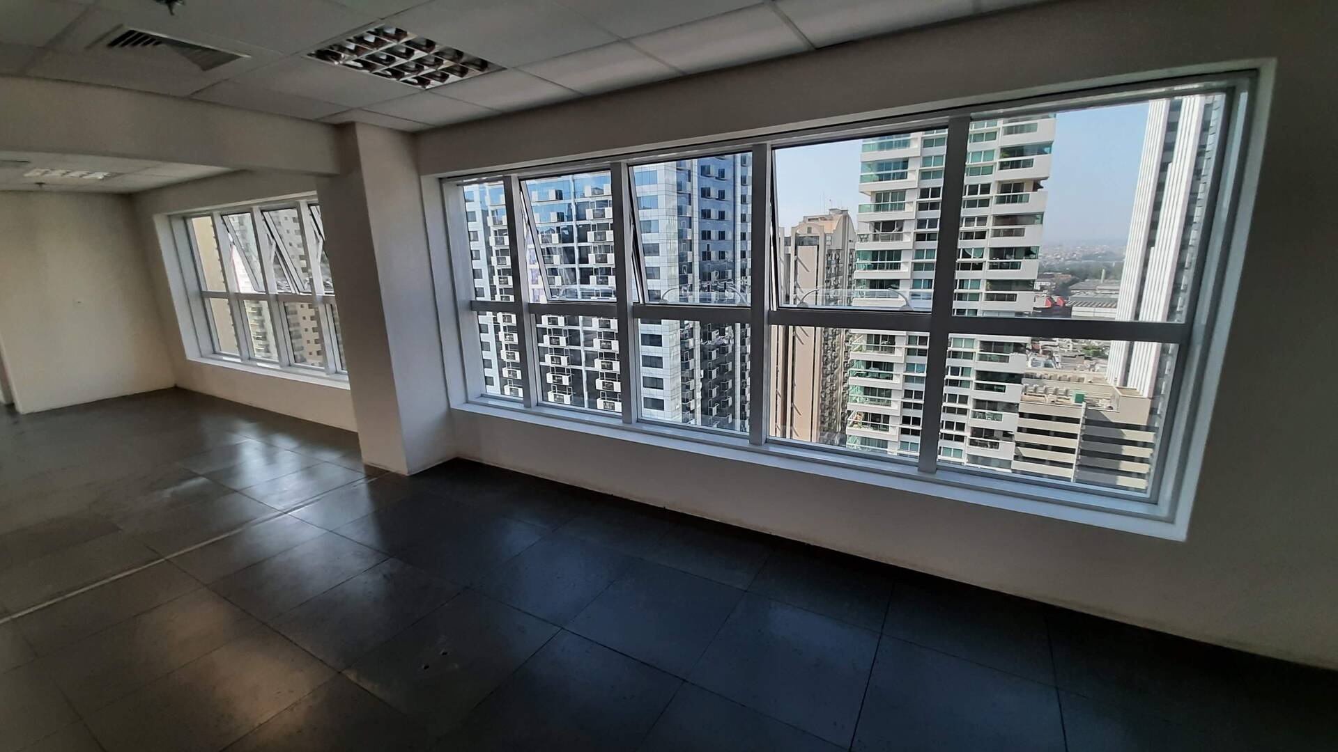 #1783 - Sala para Venda em Barueri - SP