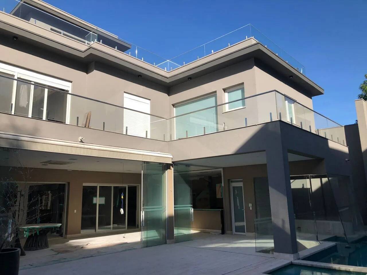 #1809 - Casa em condomínio para Venda em Santana de Parnaíba - SP