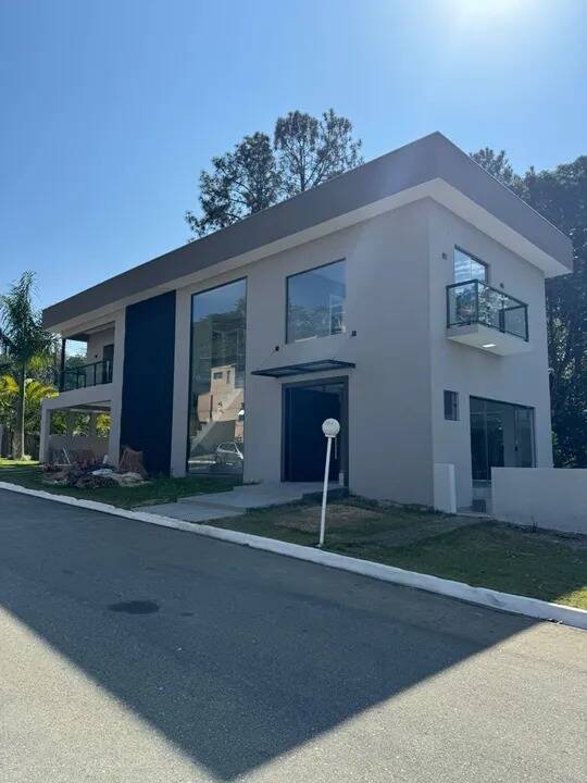 #1811 - Casa em condomínio para Venda em Santana de Parnaíba - SP