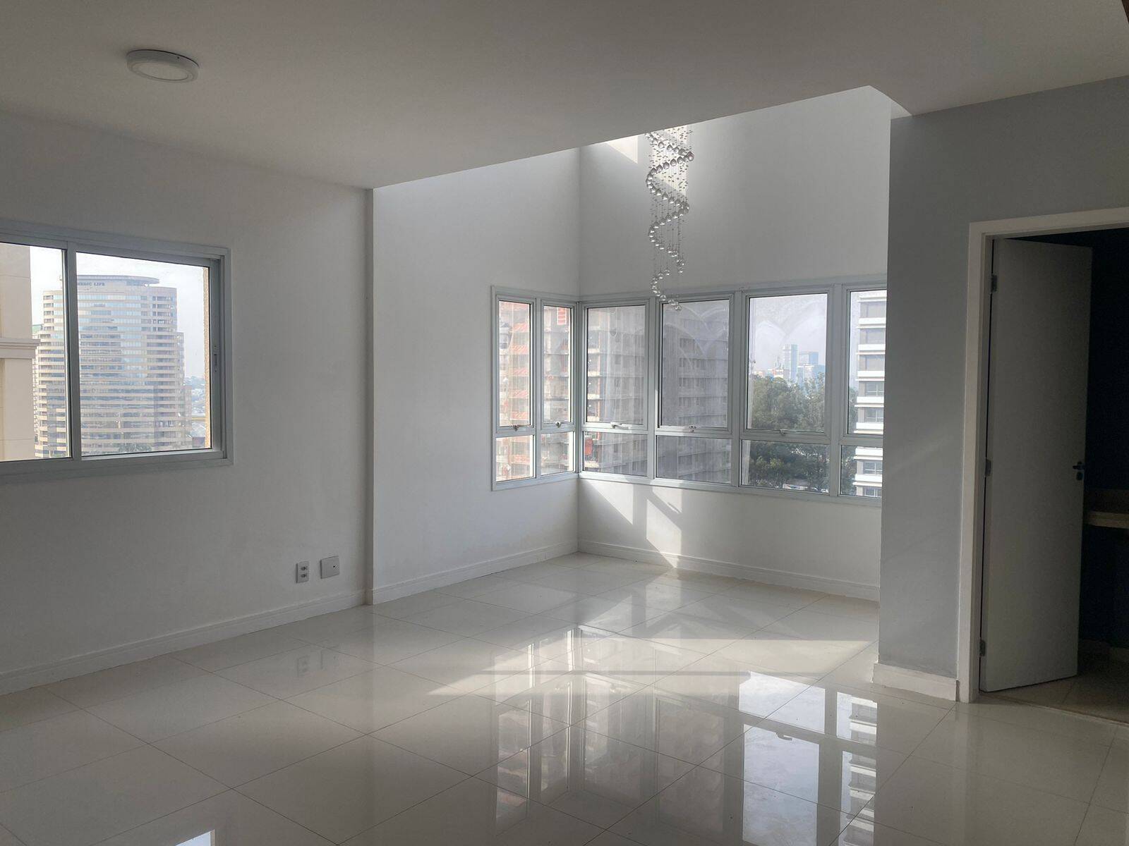 #1899 - Duplex para Locação em Barueri - SP