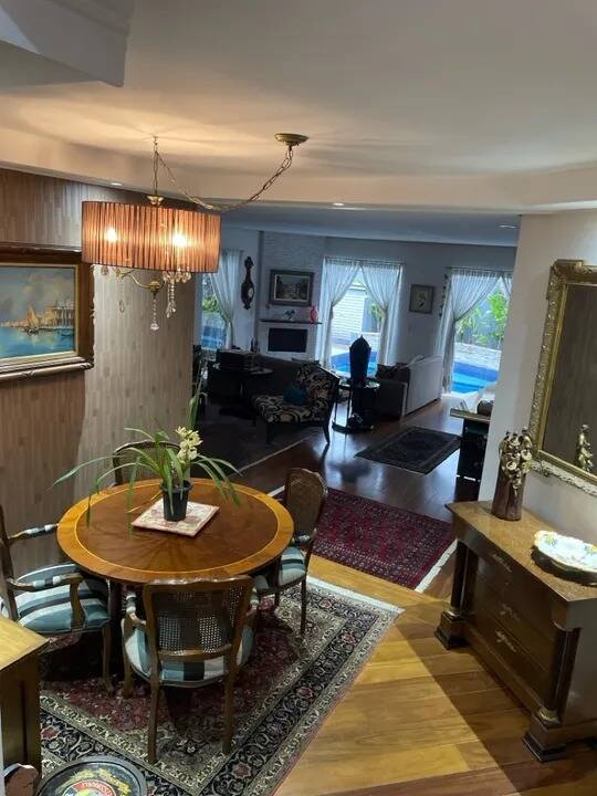 #1907 - Casa em condomínio para Venda em Santana de Parnaíba - SP