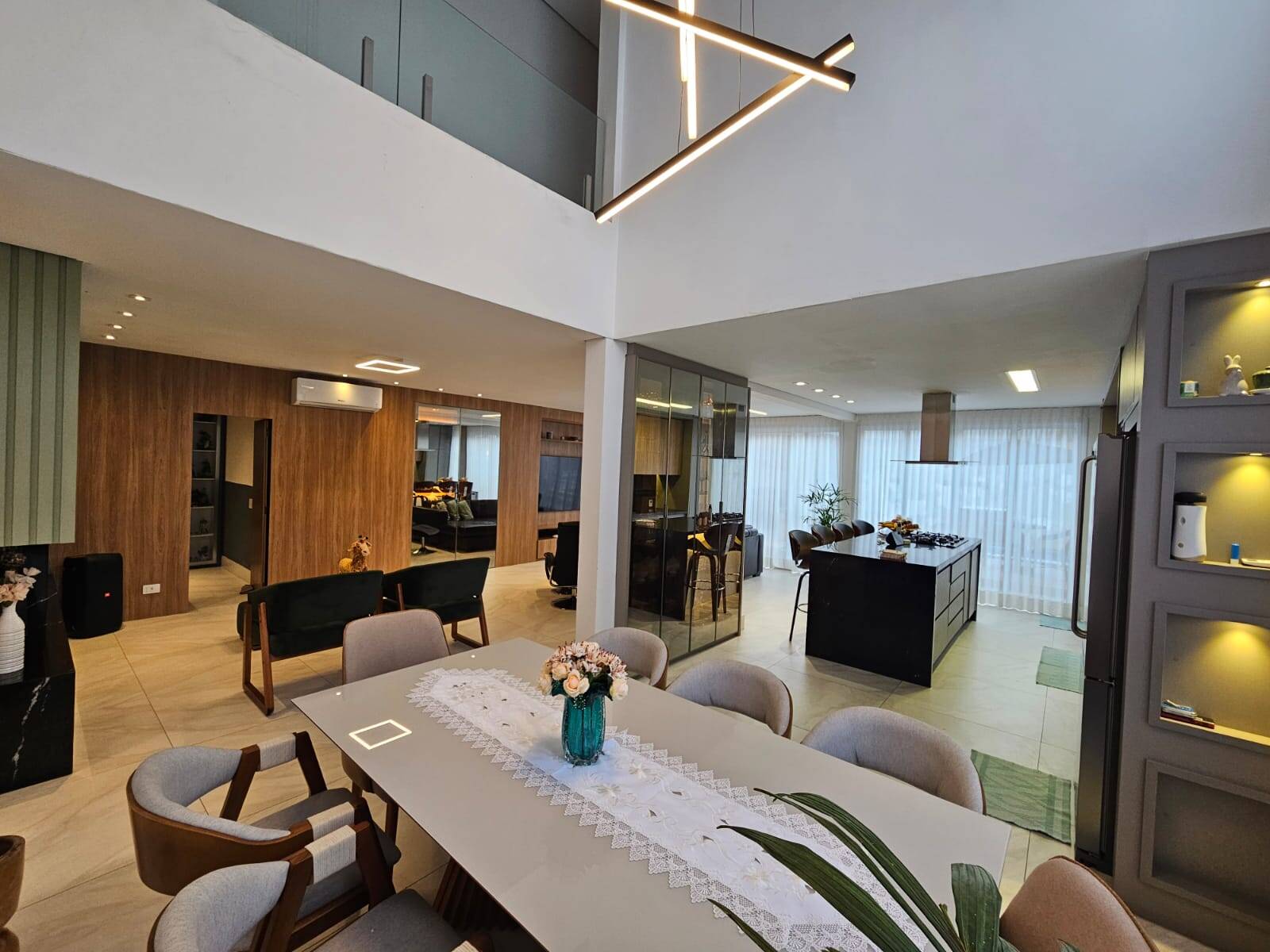 #2033 - Casa para Venda em Barueri - SP