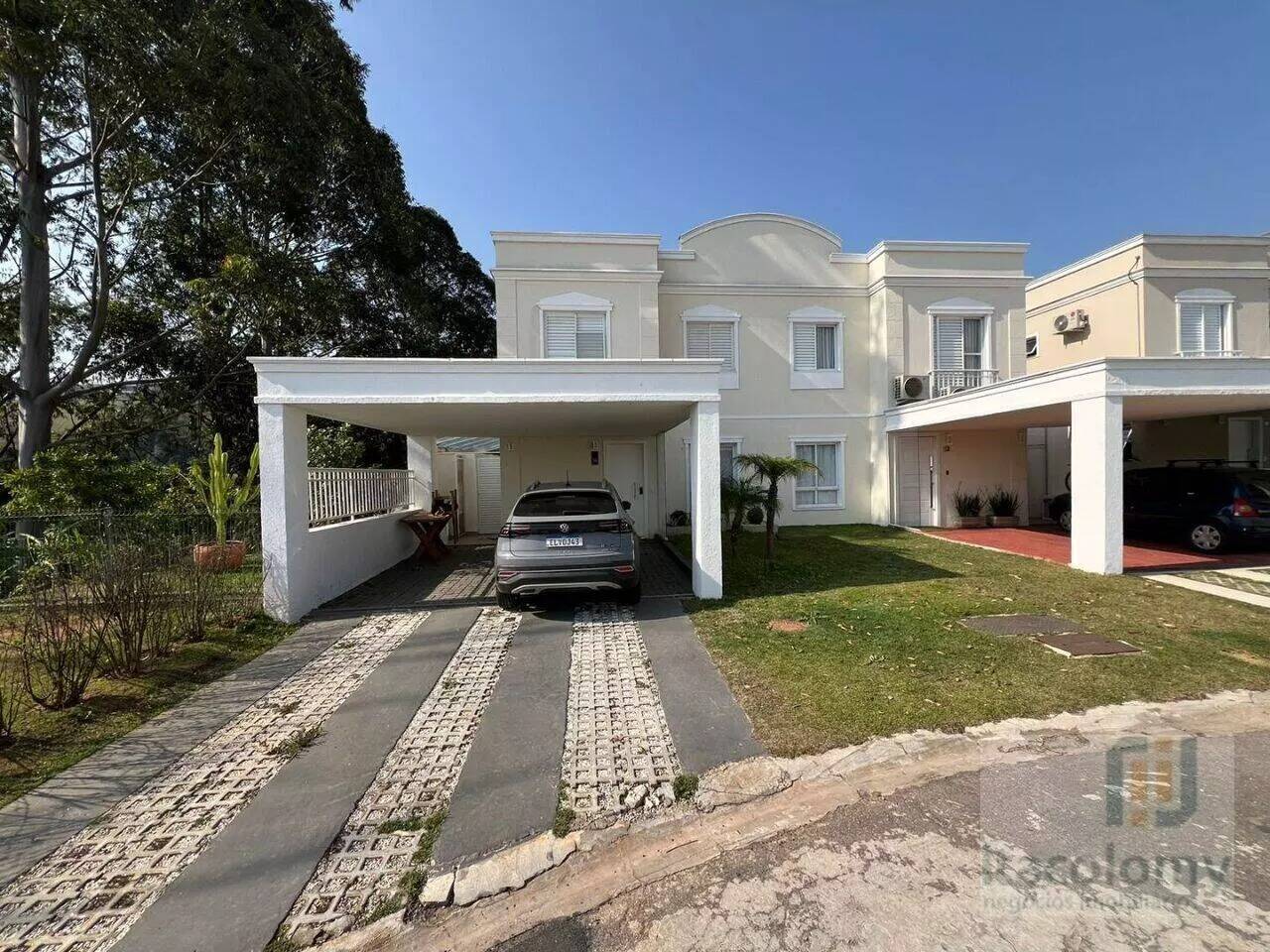 #2053 - Casa em condomínio para Venda em Santana de Parnaíba - SP