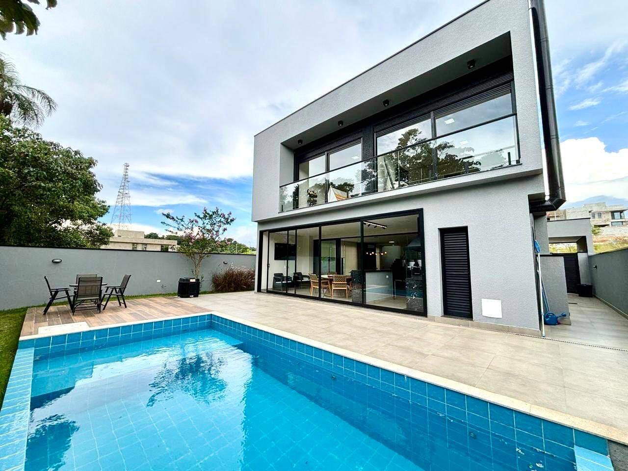 #2364 - Casa em condomínio para Venda em Santana de Parnaíba - SP