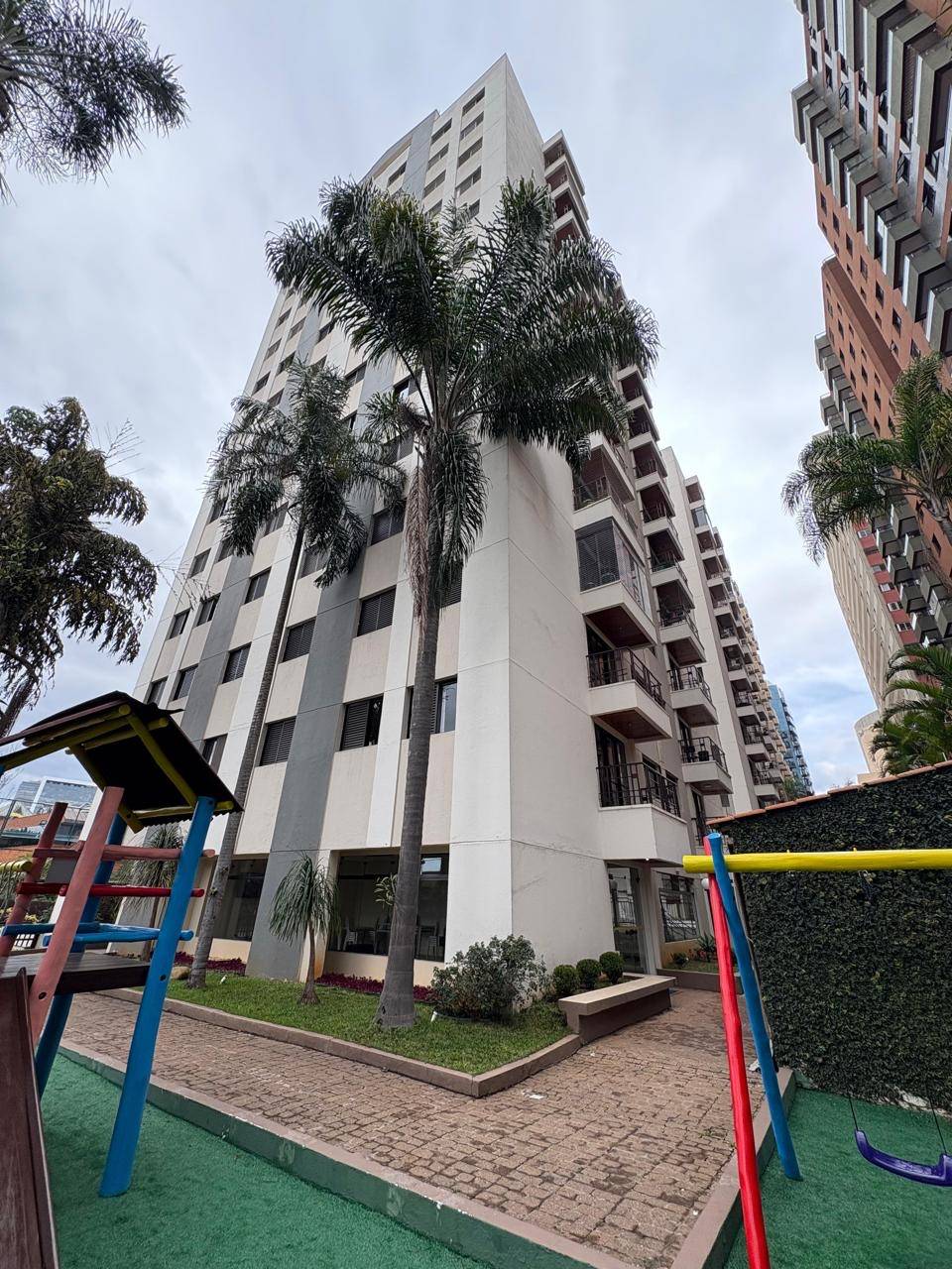 #2722 - Apartamento para Venda em Barueri - SP