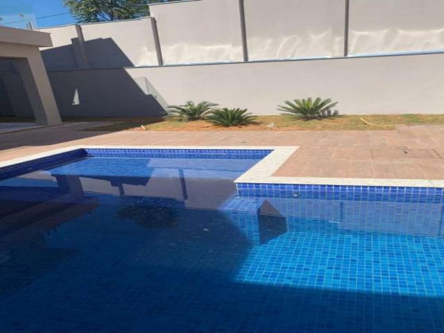 Casa para Venda em Santana de Parnaíba - 2