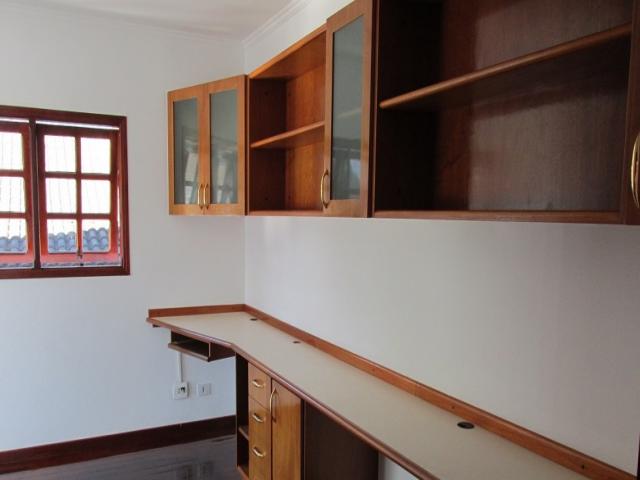 Sobrado para Venda em Santana de Parnaíba - 5