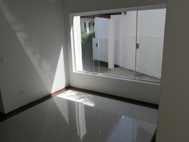 Casa para Venda em Santana de Parnaíba - 5