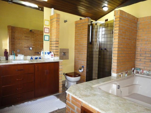 Casa para Venda em Santana de Parnaíba - 4