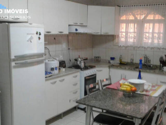 Sobrado para Venda em Osasco - 2