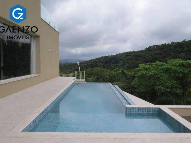 Casa para Venda em Santana de Parnaíba - 4