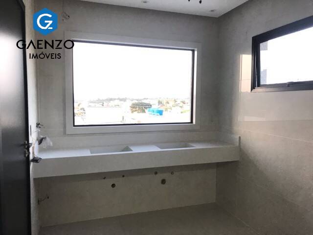 #900 - Casa em condomínio para Venda em Santana de Parnaíba - SP