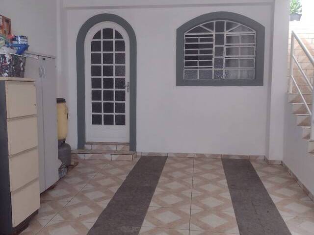 Sobrado para Venda em Osasco - 2
