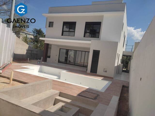 Casa para Venda em Santana de Parnaíba - 4