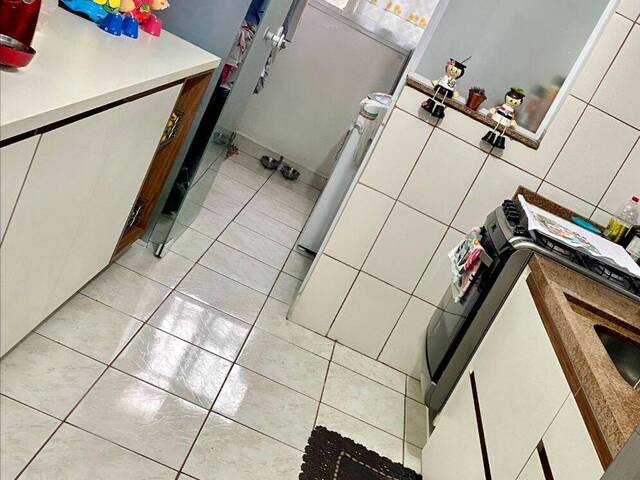 #930 - Apartamento para Venda em Osasco - SP