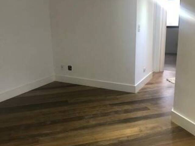 Apartamento para Venda em Santana de Parnaíba - 4