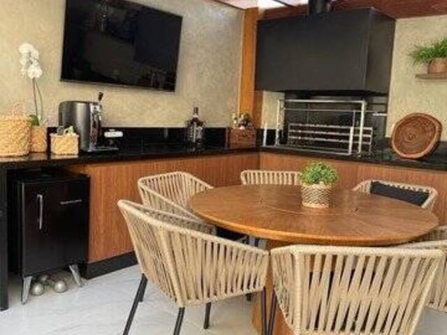 #1063 - Casa em condomínio para Venda em Santana de Parnaíba - SP