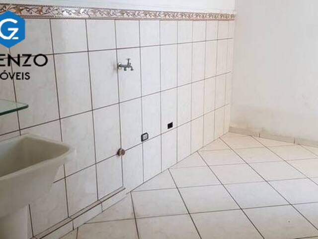 Sobrado para Venda em Osasco - 2