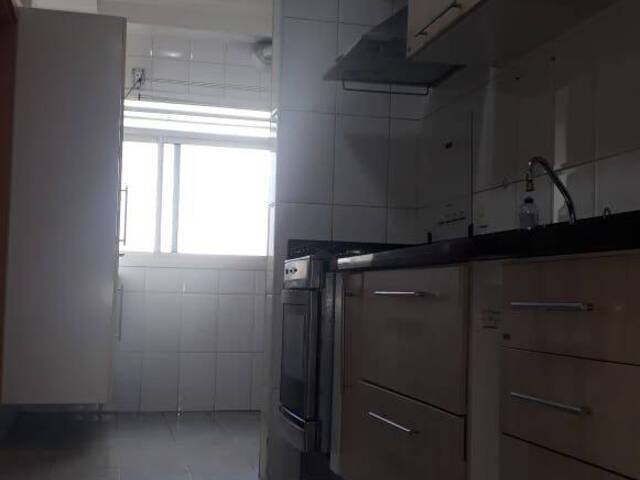 Apartamento para Venda em Santana de Parnaíba - 3