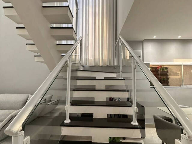 Casa em condomínio para Venda em Santana de Parnaíba - 5