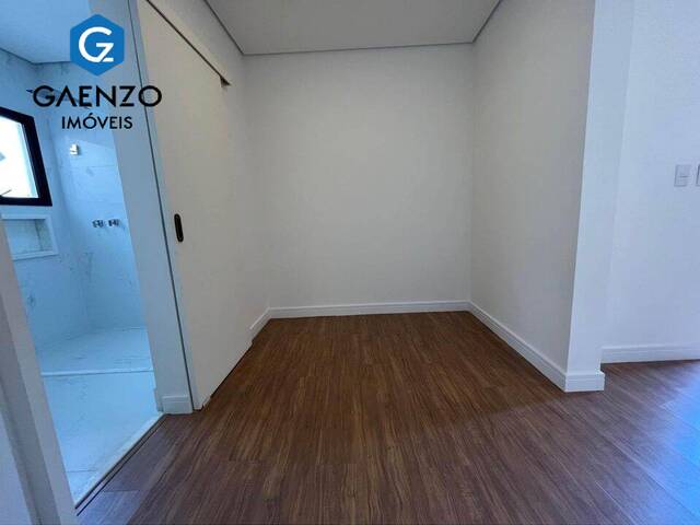Casa em condomínio para Venda em Santana de Parnaíba - 3