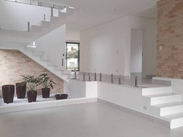#1297 - Casa em condomínio para Venda em Santana de Parnaíba - SP