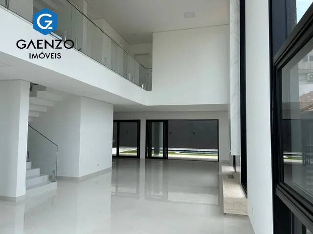 Casa em condomínio para Venda em Santana de Parnaíba - 2