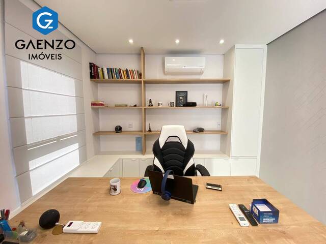 Casa em condomínio para Venda em Santana de Parnaíba - 2