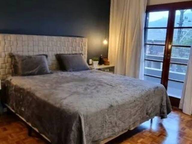 #1650 - Casa em condomínio para Venda em Santana de Parnaíba - SP