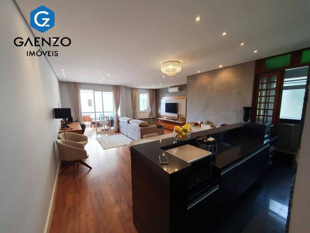 Apartamento para Venda em Santana de Parnaíba - 5