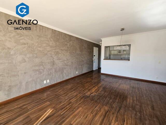 Apartamento para Venda em Santana de Parnaíba - 4