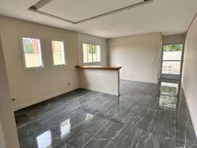 Casa para Venda em Santana de Parnaíba - 5