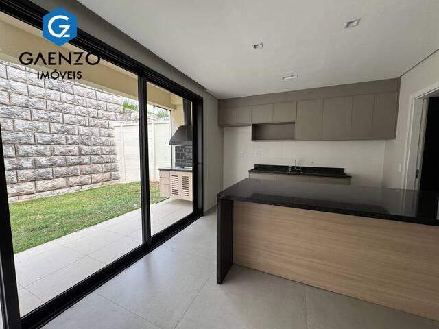 Casa em condomínio para Locação em Santana de Parnaíba - 2