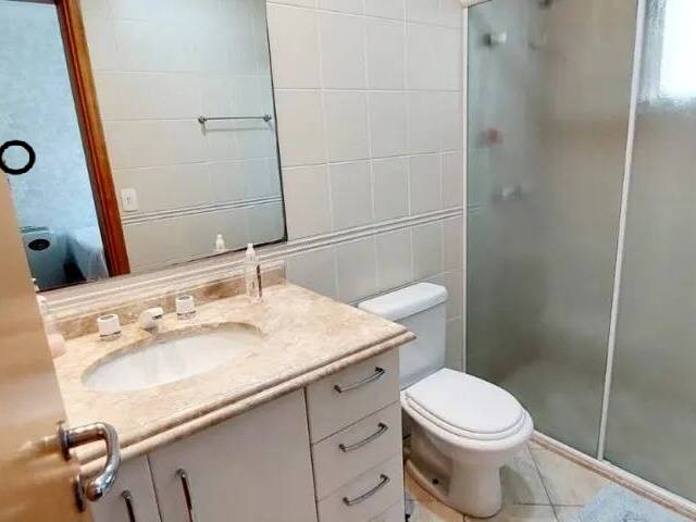 Apartamento para Venda em Santana de Parnaíba - 4
