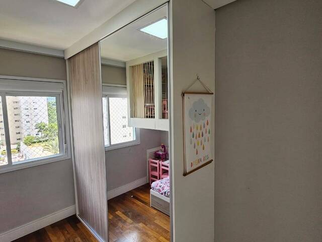 Apartamento para Venda em Santana de Parnaíba - 5