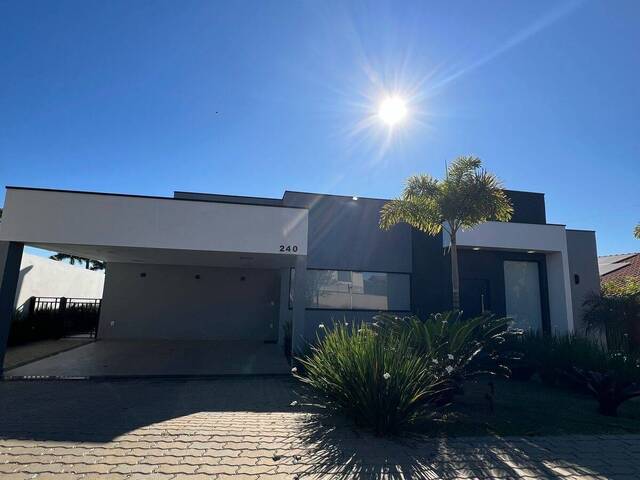 #2610 - Casa em condomínio para Venda em Tatuí - SP - 3