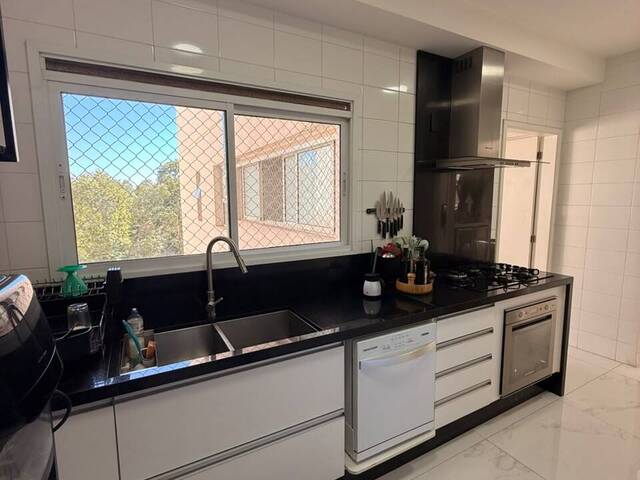 Apartamento para Venda em Santana de Parnaíba - 4