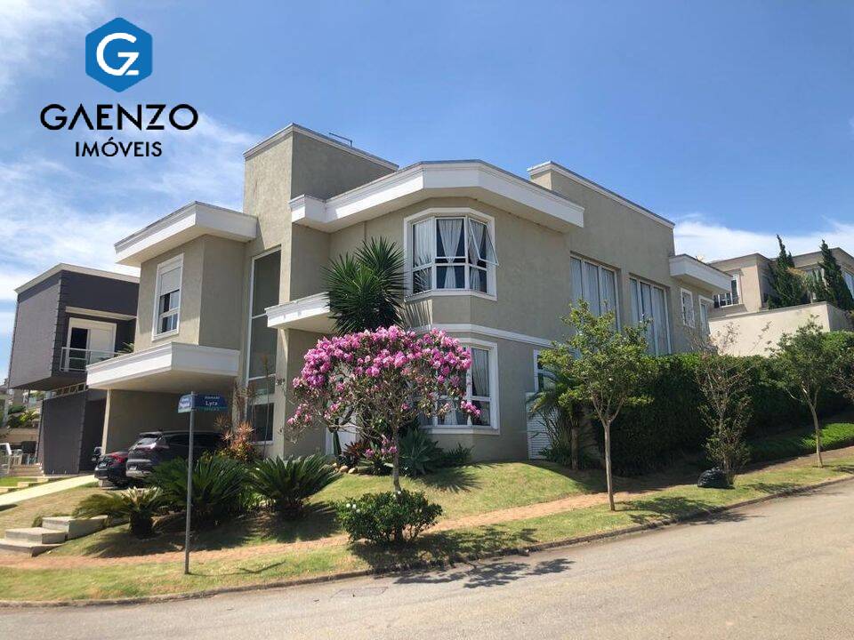 Casa, 4 quartos, 396 m² - Foto 1