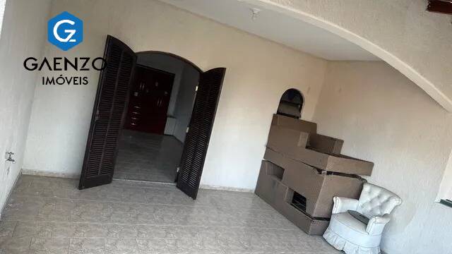 Casa, 3 quartos, 200 m² - Foto 8