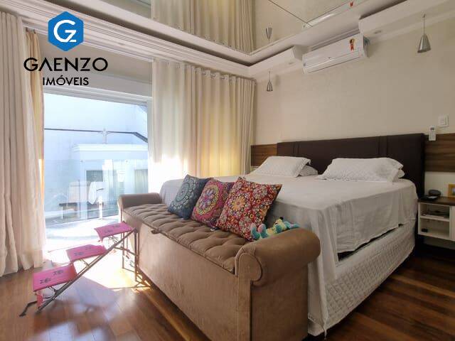 Casa de Condomínio para alugar com 4 quartos, 420m² - Foto 15