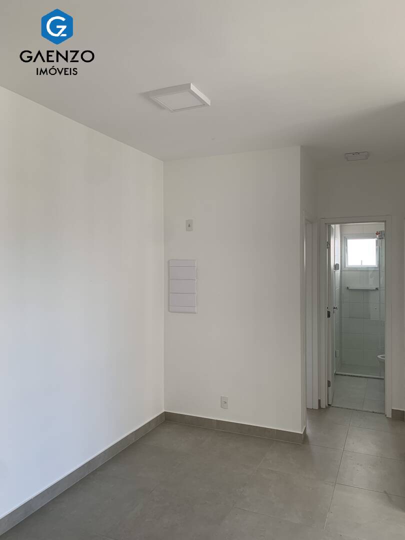Apartamento para alugar com 2 quartos, 52m² - Foto 7