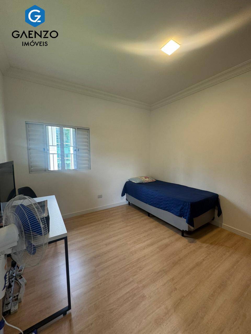 Casa de Condomínio à venda com 4 quartos, 331m² - Foto 4