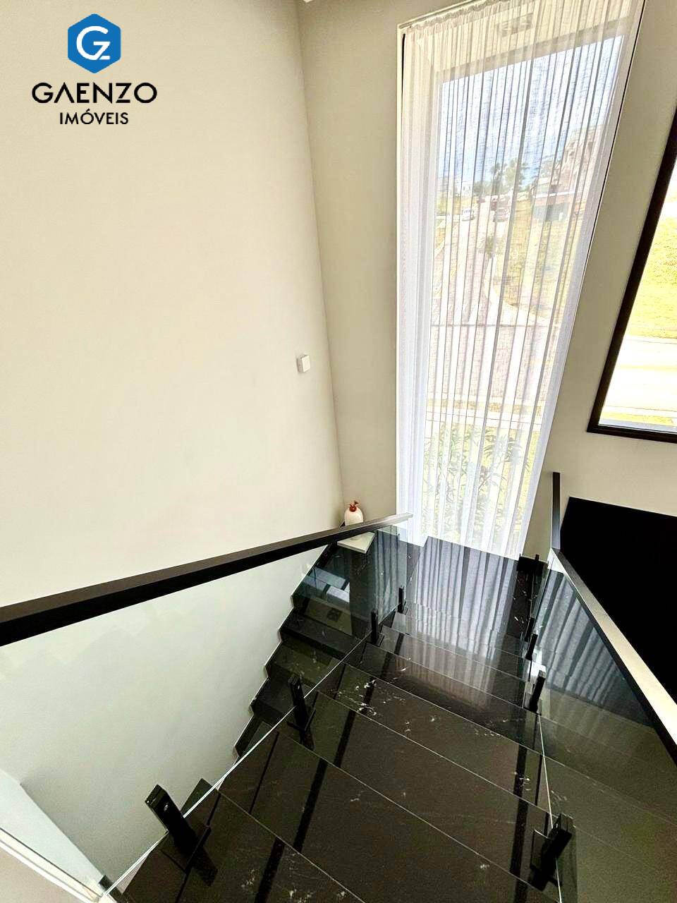 Casa de Condomínio à venda com 4 quartos, 420m² - Foto 6