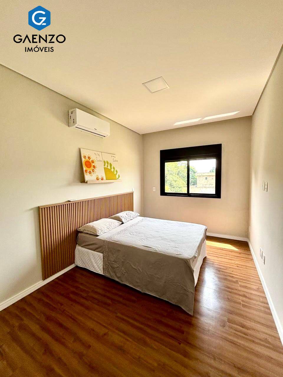 Casa de Condomínio à venda com 4 quartos, 420m² - Foto 8