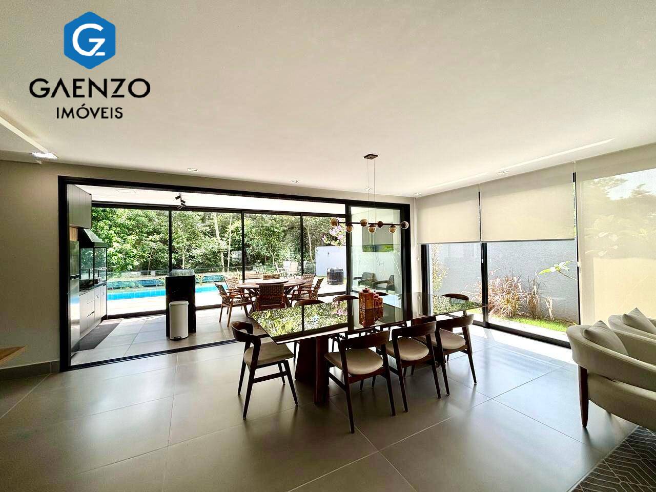 Casa de Condomínio à venda com 4 quartos, 420m² - Foto 13