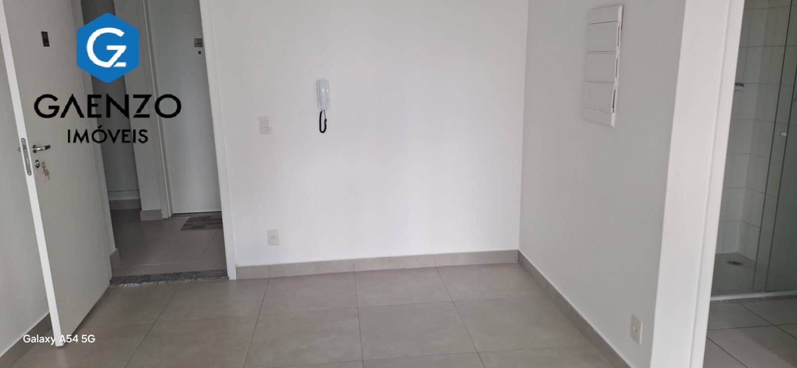 Apartamento para alugar com 2 quartos, 52m² - Foto 11